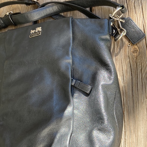 Black leather Coach purse - Picture 2 of 11